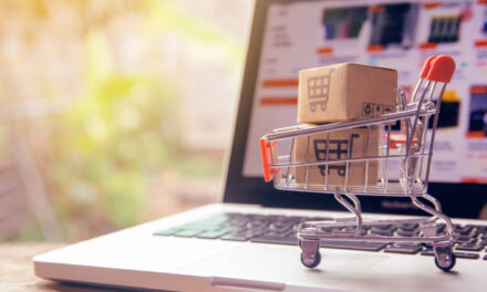 6 Pros and Cons to keep in mind when you shop online